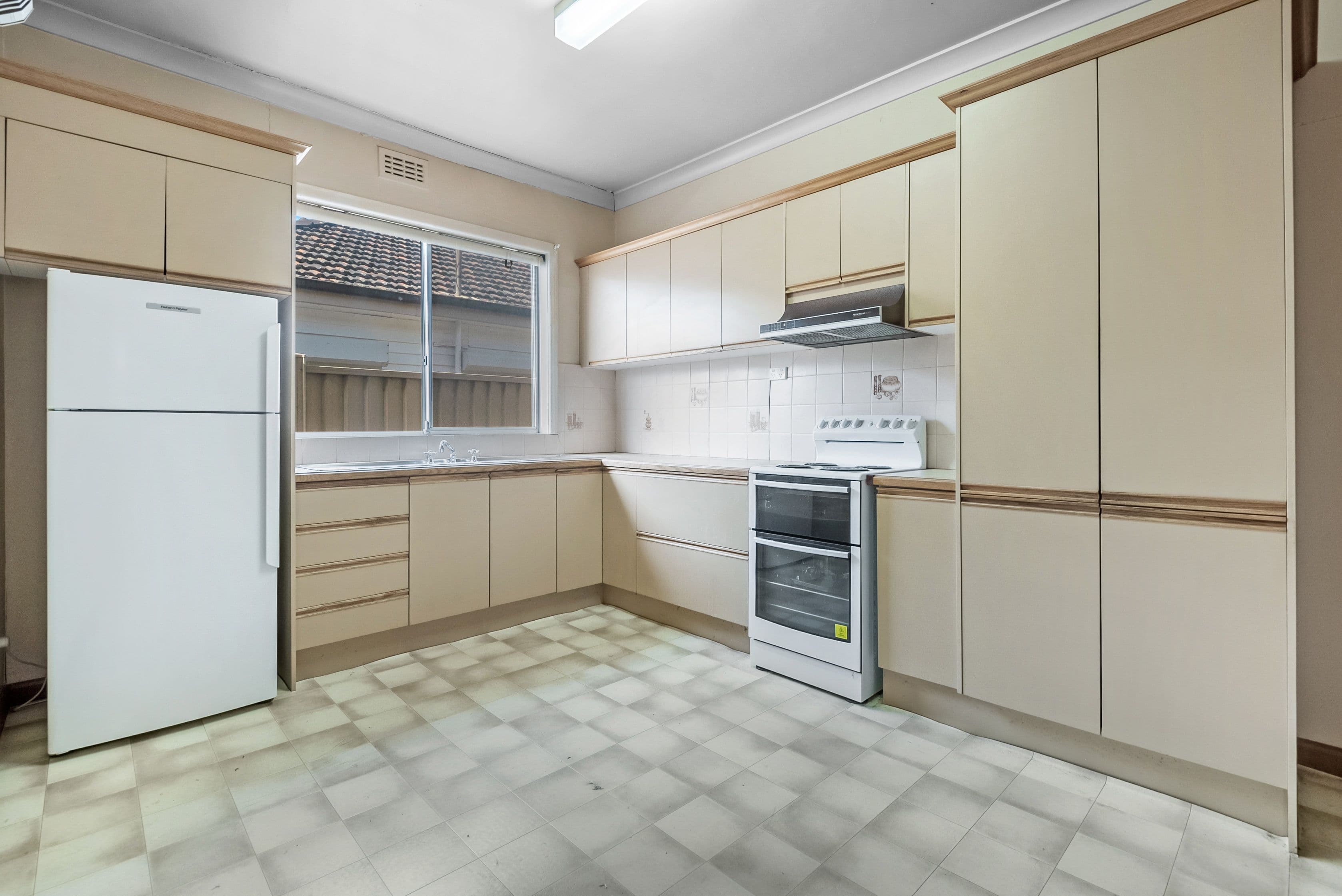 66 Miranda Road, Reservoir VIC 3073, Reservoir - Thumbnail 2