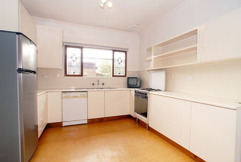 61   Bear Street, MORDIALLOC VIC 3195, Mordialloc - Thumbnail 3