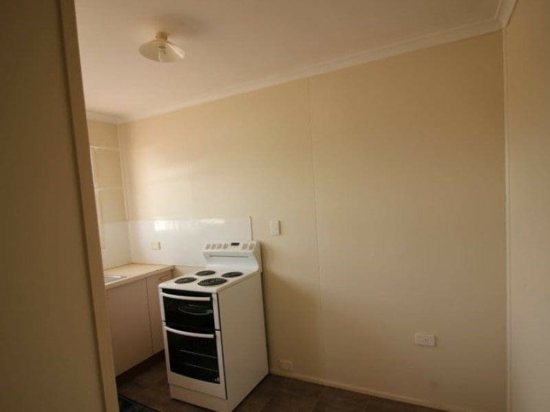 43 Porter Street, Gayndah QLD 4625, Gayndah - Thumbnail 3