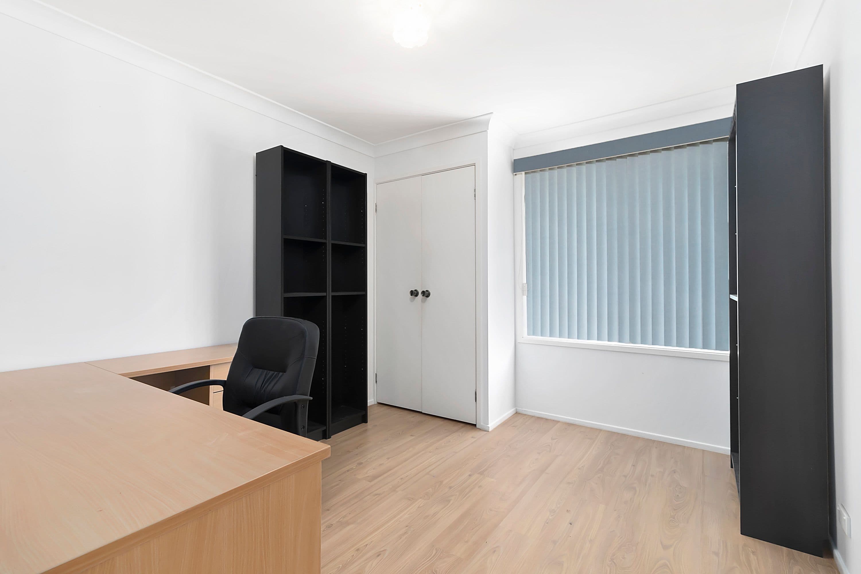 27 Doncaster Avenue, Casula - Thumbnail 8