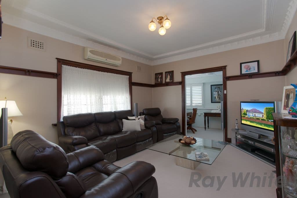 12 Frederick Street, WARATAH NSW 2298, Waratah - Thumbnail 3