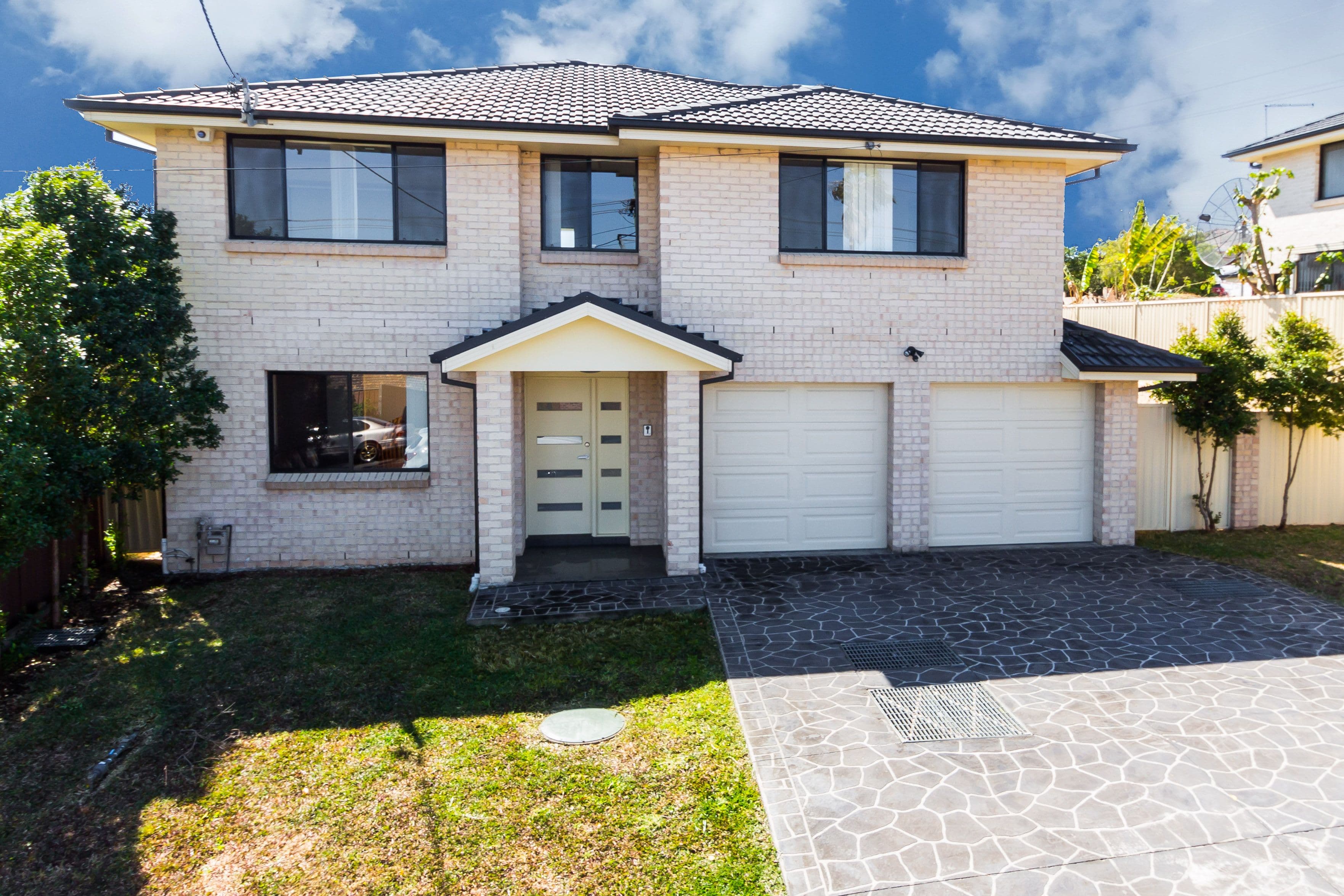 2 Nolan Place, Seven Hills - Image 1