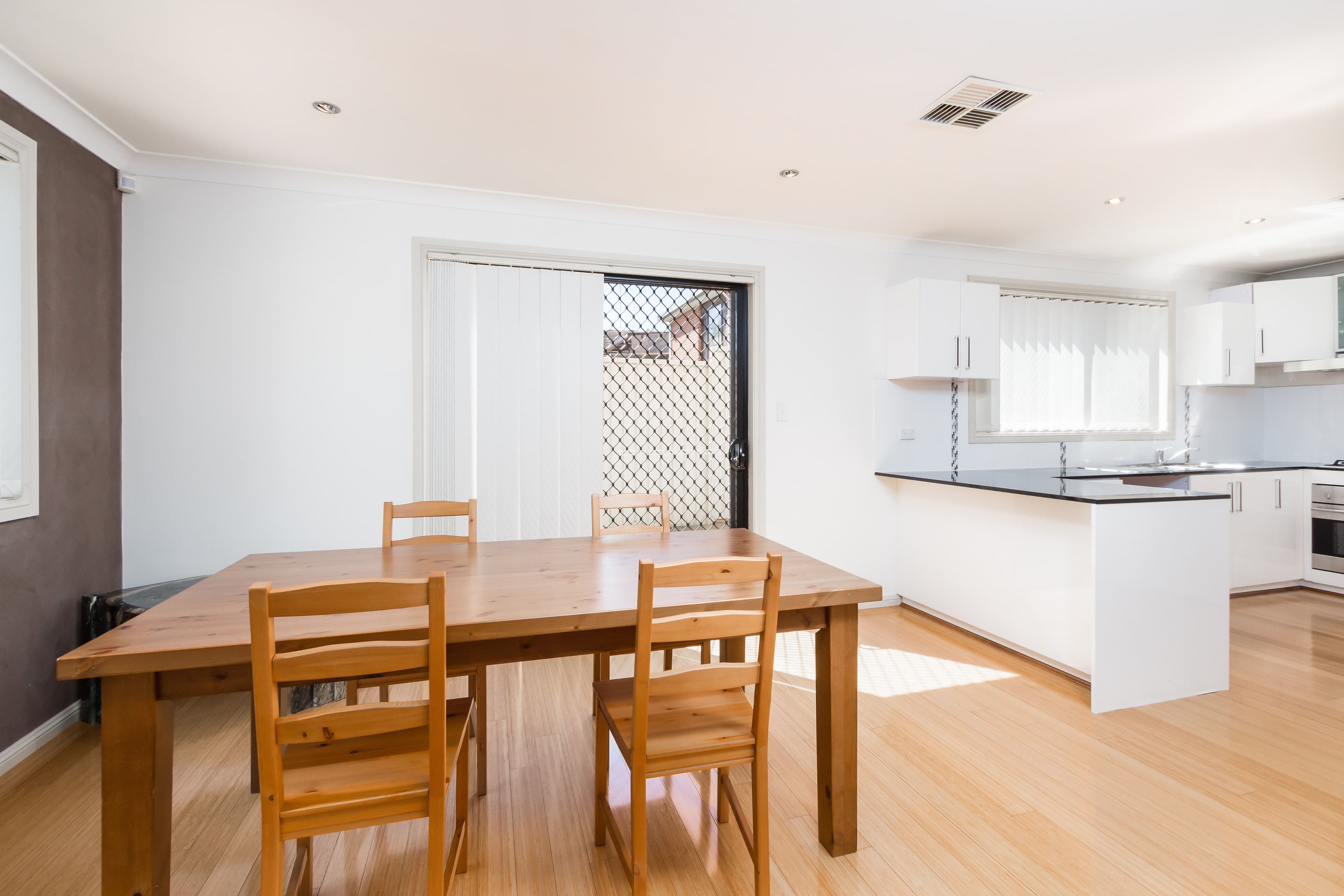 2 Nolan Place, Seven Hills - Thumbnail 4