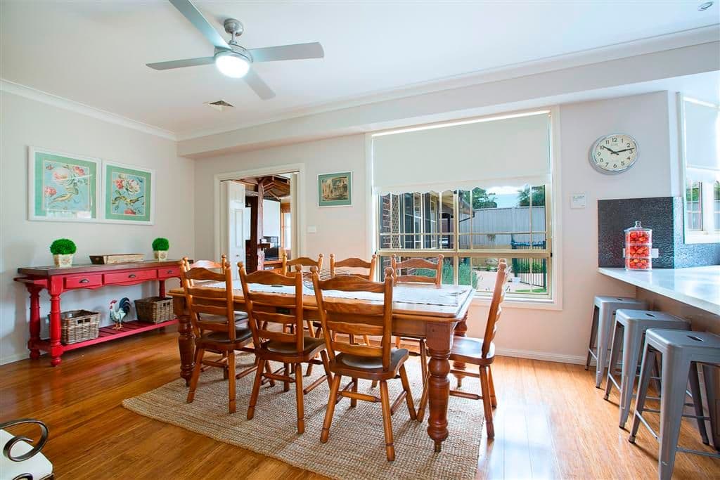 17 Bursaria Crescent, Glenmore Park NSW 2745, Glenmore Park - Thumbnail 4