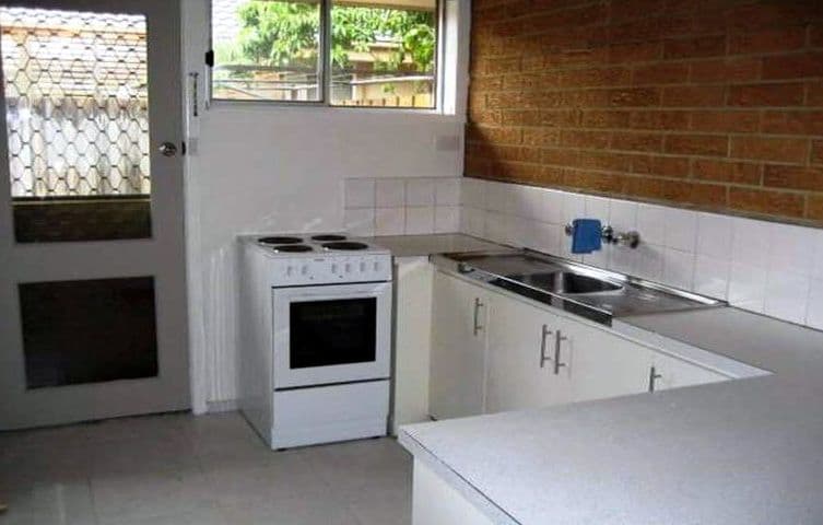 10  Carder Avenue, SEAFORD VIC 3198, Seaford - Thumbnail 3