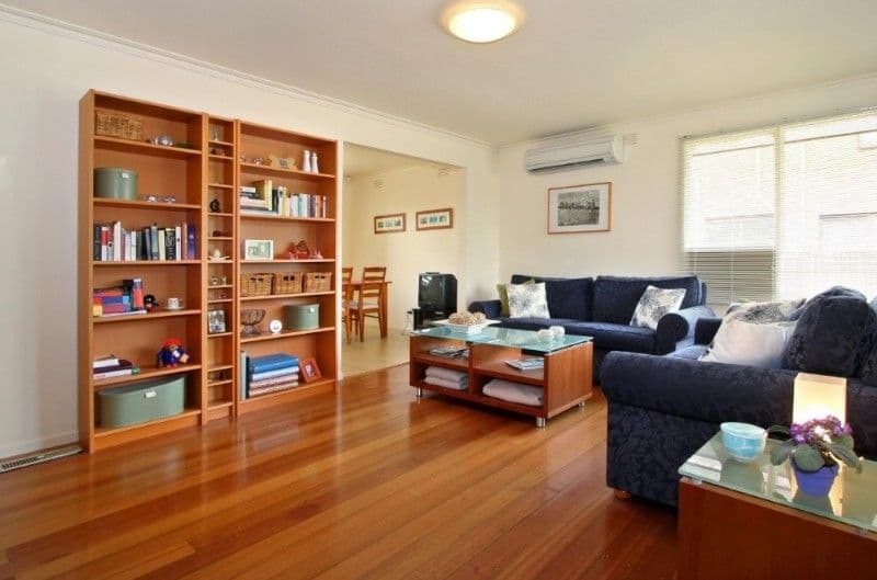 13 Sampson Drive, MOUNT WAVERLEY VIC 3149, Mount Waverley - Thumbnail 2