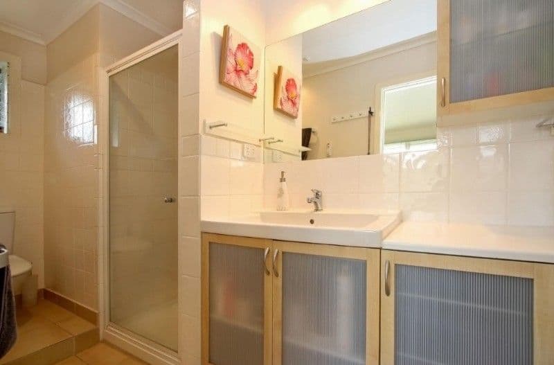13 Sampson Drive, MOUNT WAVERLEY VIC 3149, Mount Waverley - Thumbnail 3