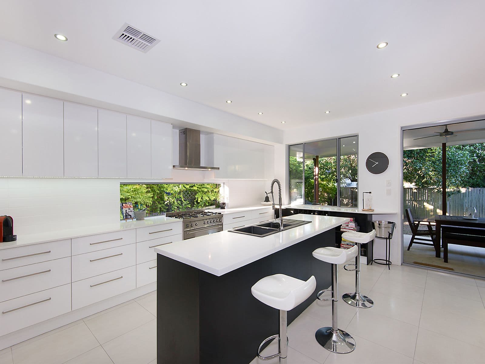 349 South Pine Road, Enoggera QLD 4051, Enoggera - Thumbnail 3