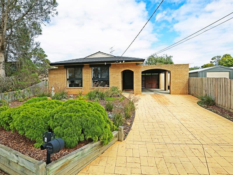 4 Garyth Court, Belmont VIC 3216, Belmont - Thumbnail 2