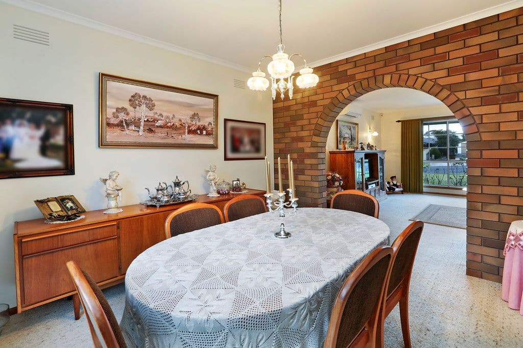 100 Bellevue Avenue, Highton VIC 3216, Highton - Thumbnail 5
