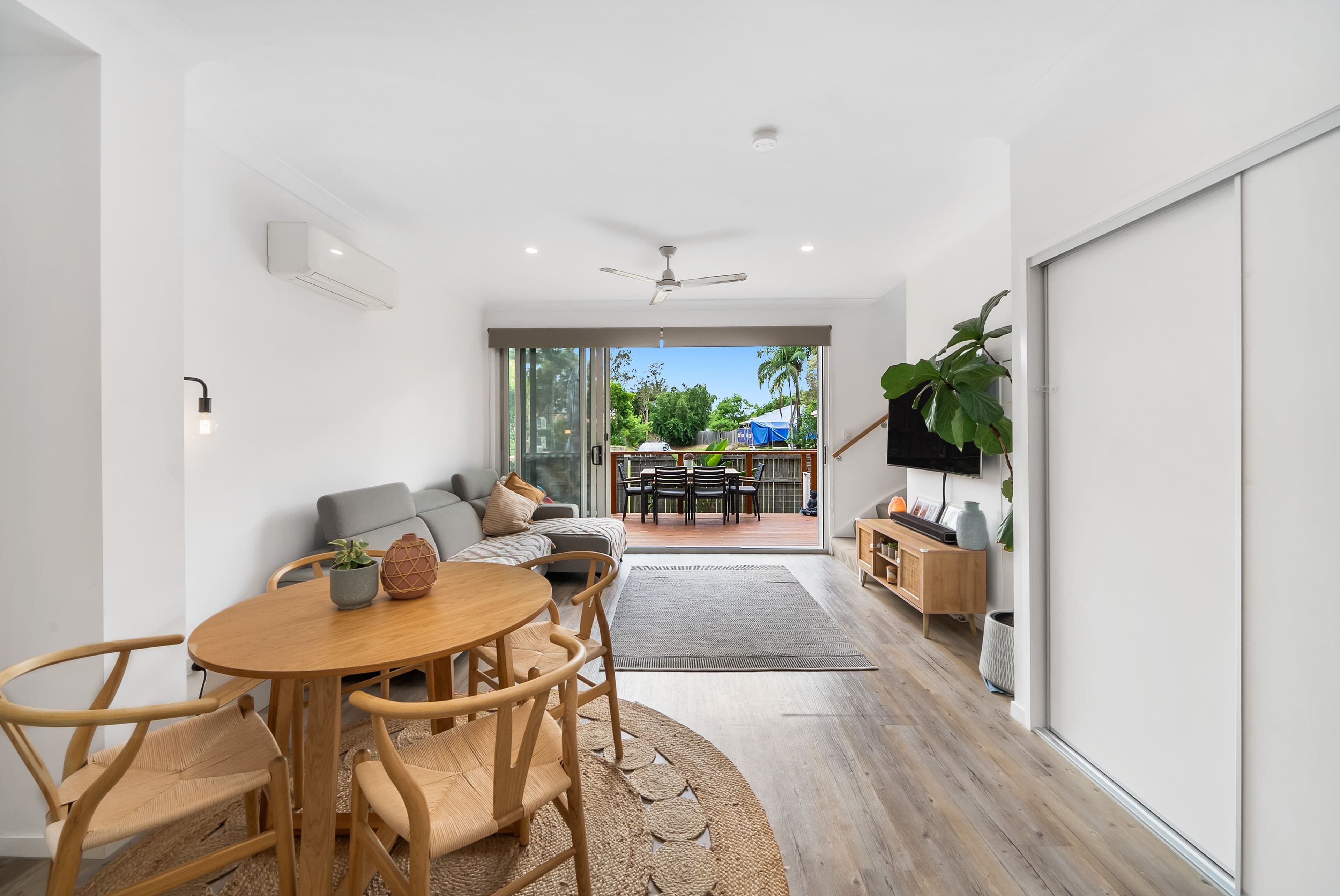 9 Hickey Street, Coomera QLD 4209, Coomera - Thumbnail 3