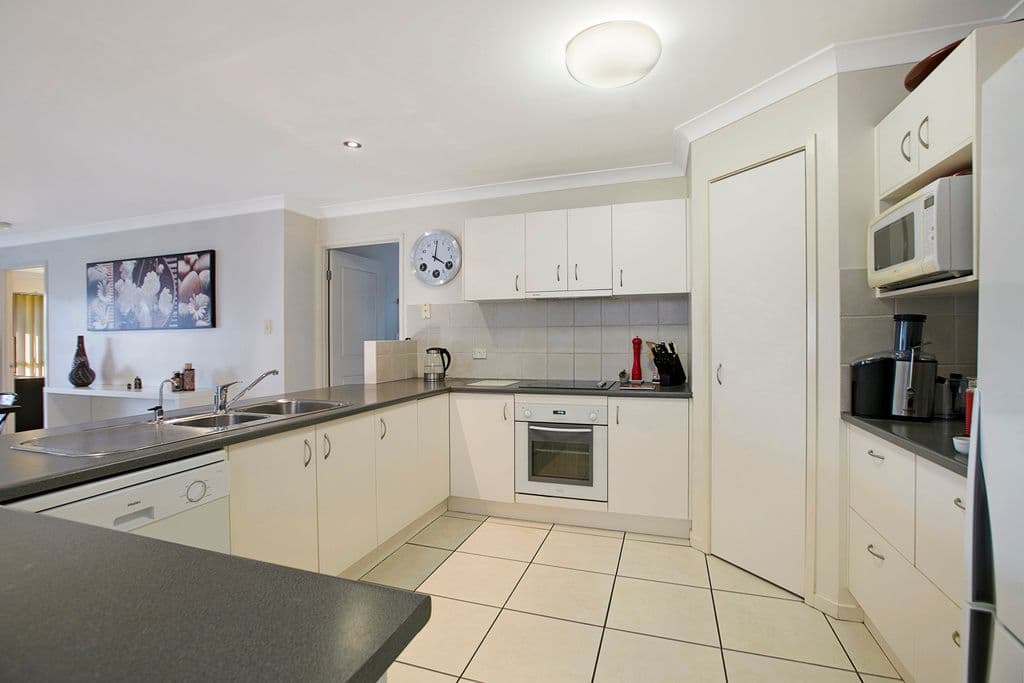 3 Serene Place, BIRKDALE QLD 4159, Birkdale - Thumbnail 4