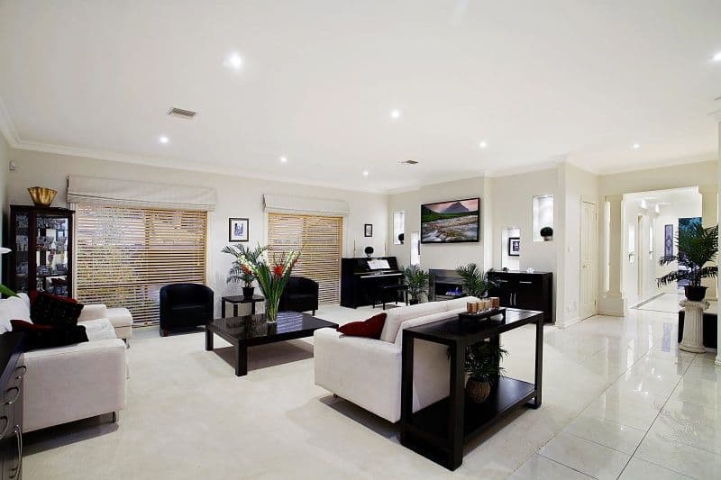 19 Purtell Close, MORDIALLOC VIC 3195, Mordialloc - Thumbnail 2