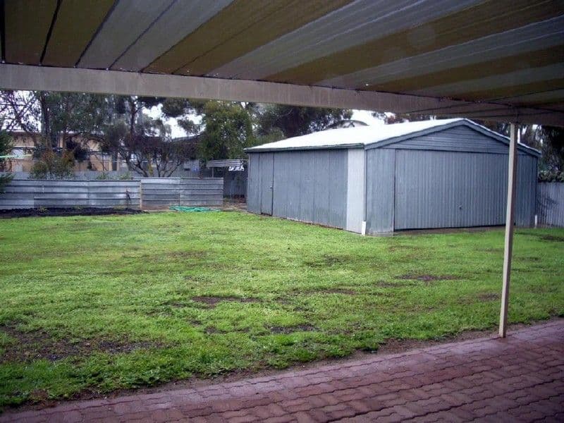 31 Bertha Street, BORDERTOWN SA 5268, Bordertown - Thumbnail 5