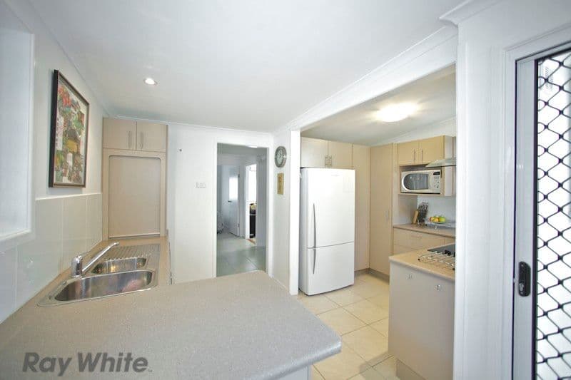 2 Lyrebird Lane, Bongaree QLD 4507, Bongaree - Thumbnail 7