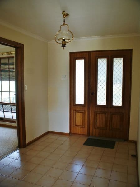 68 Thiele Road, MURRAY BRIDGE SA 5253, Murray Bridge East - Thumbnail 2