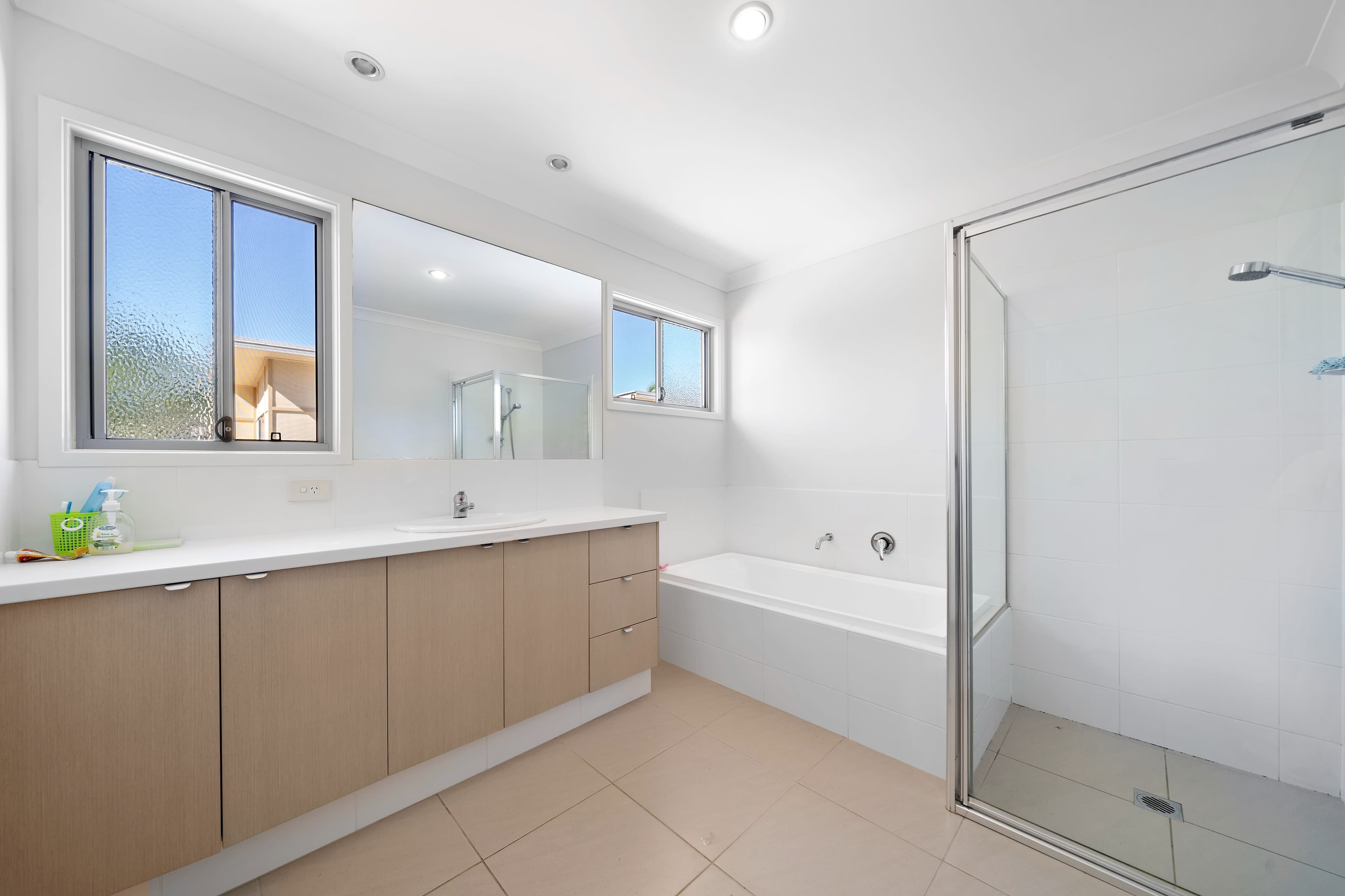 33 Jellicoe Street, Loganlea QLD 4131, Loganlea - Thumbnail 3
