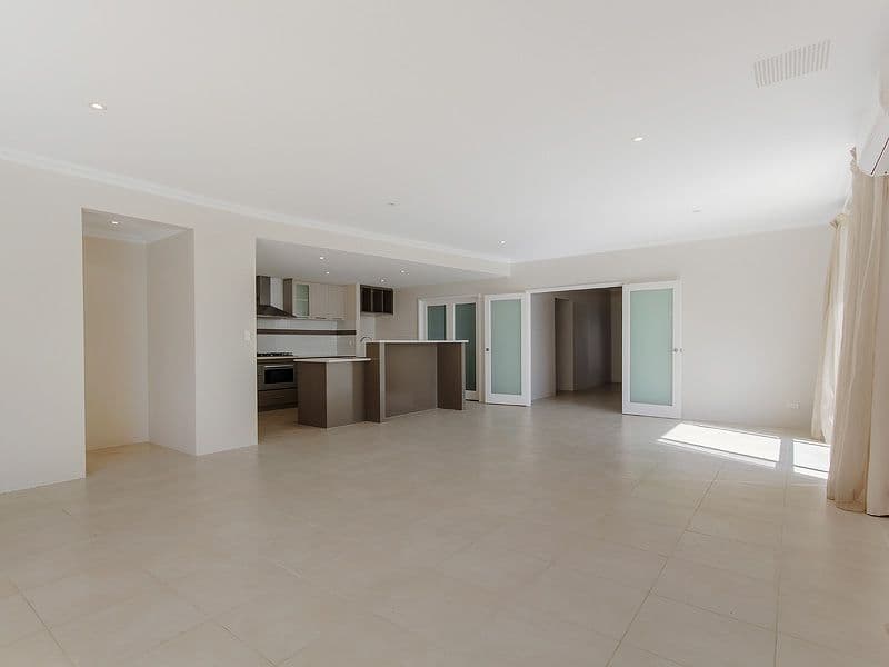 18 Peacock Avenue, Singleton WA 6175, Singleton - Thumbnail 6