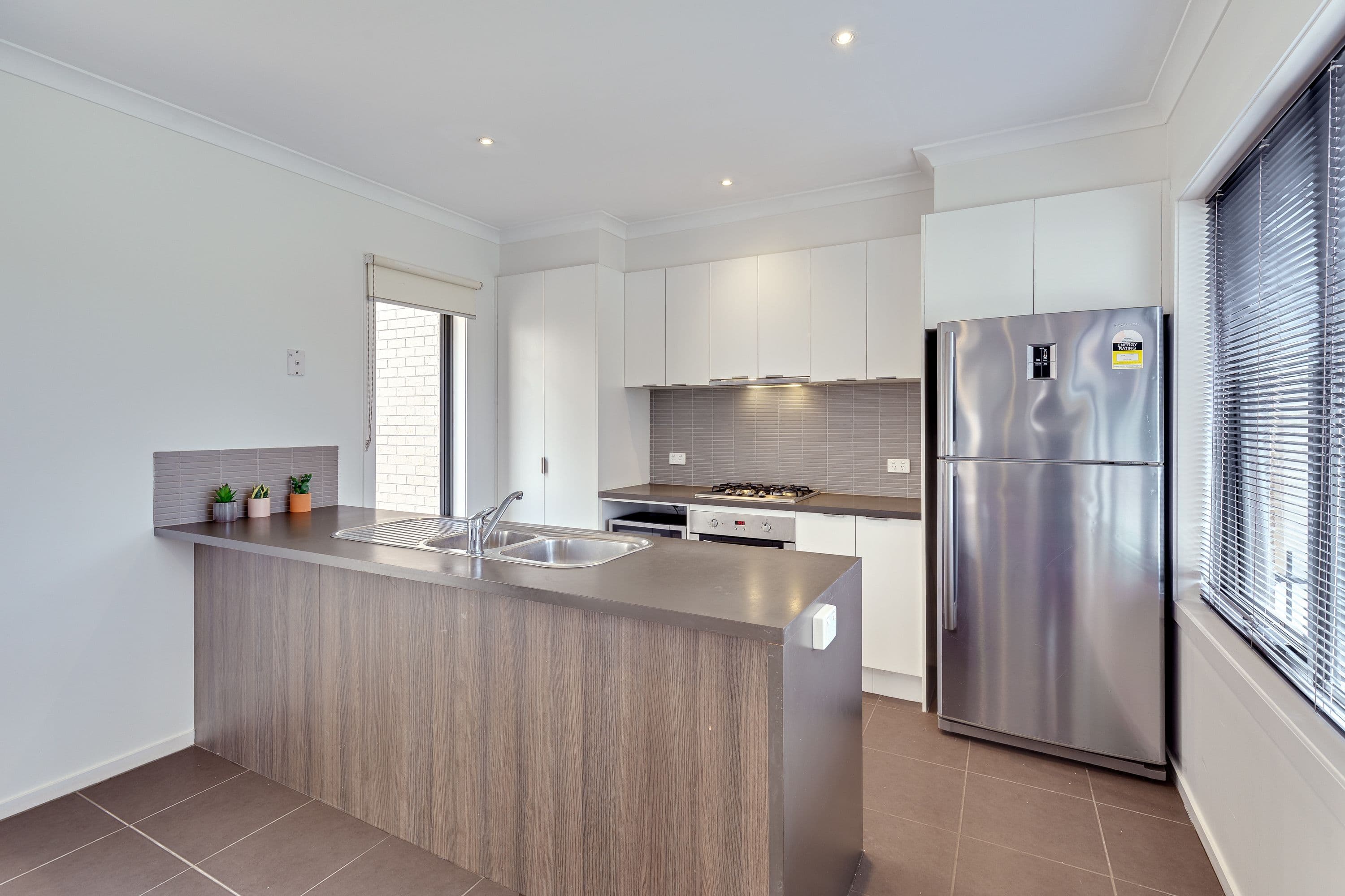 18 Great Brome Avenue, Epping VIC 3076, Epping - Thumbnail 3