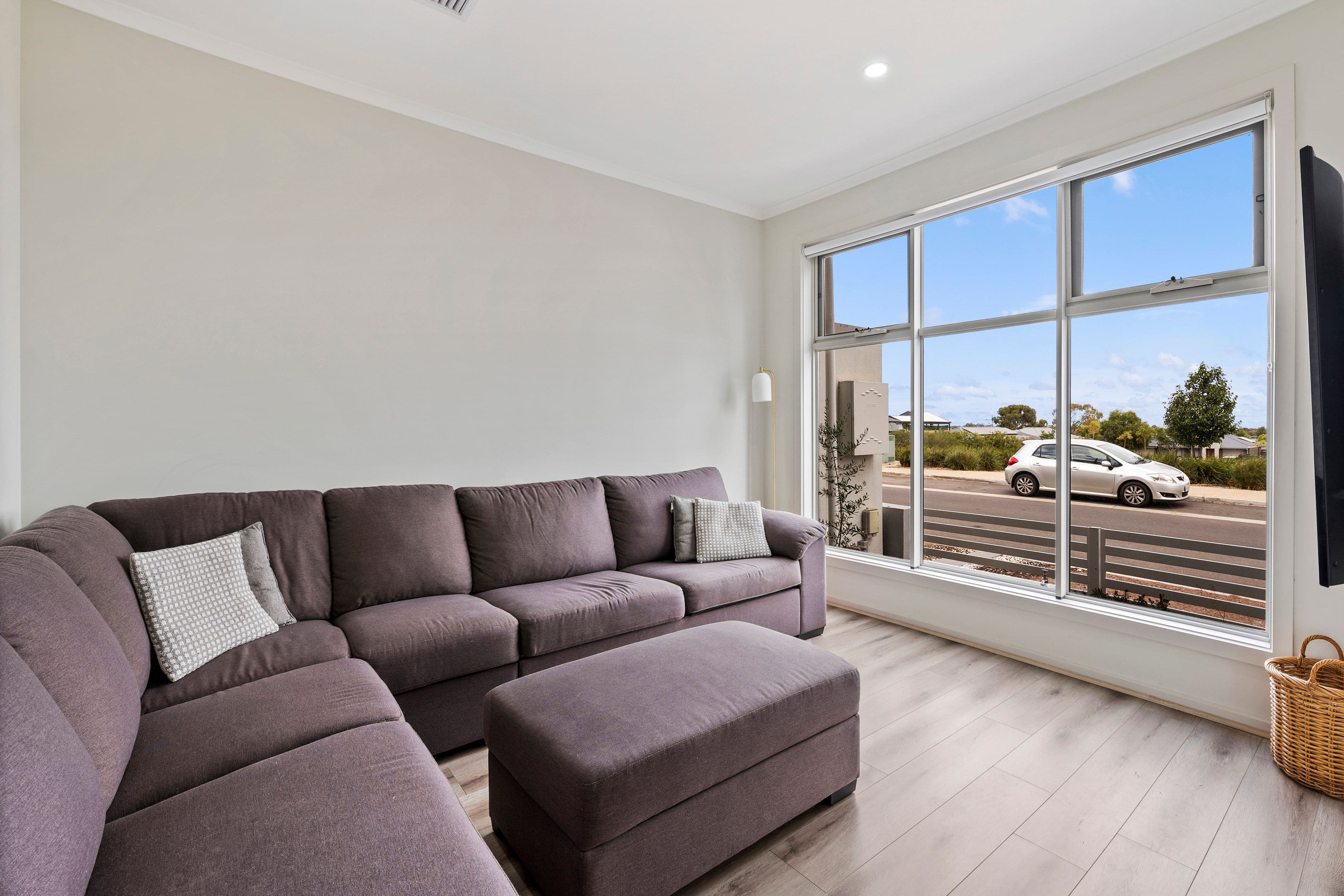 76 Burnlea Parade, Blakeview SA 5114, Blakeview - Thumbnail 3