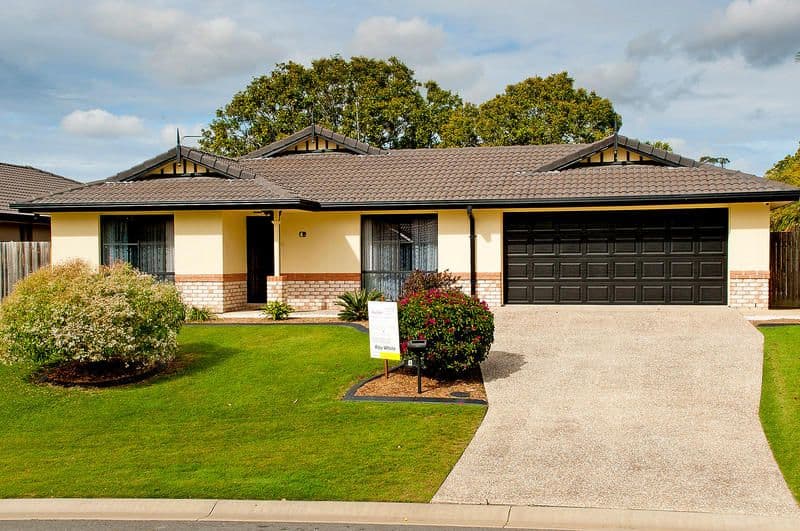 4 Tandanus Court, OXENFORD QLD 4210, Oxenford - Image 1