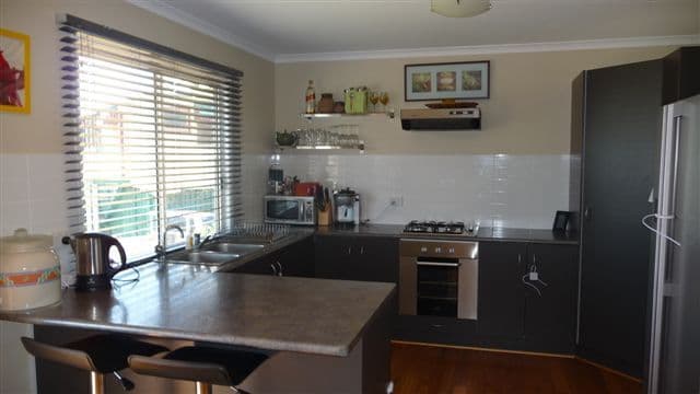 8  Forsyth Street, GREENMOUNT QLD 4359, Greenmount - Thumbnail 2