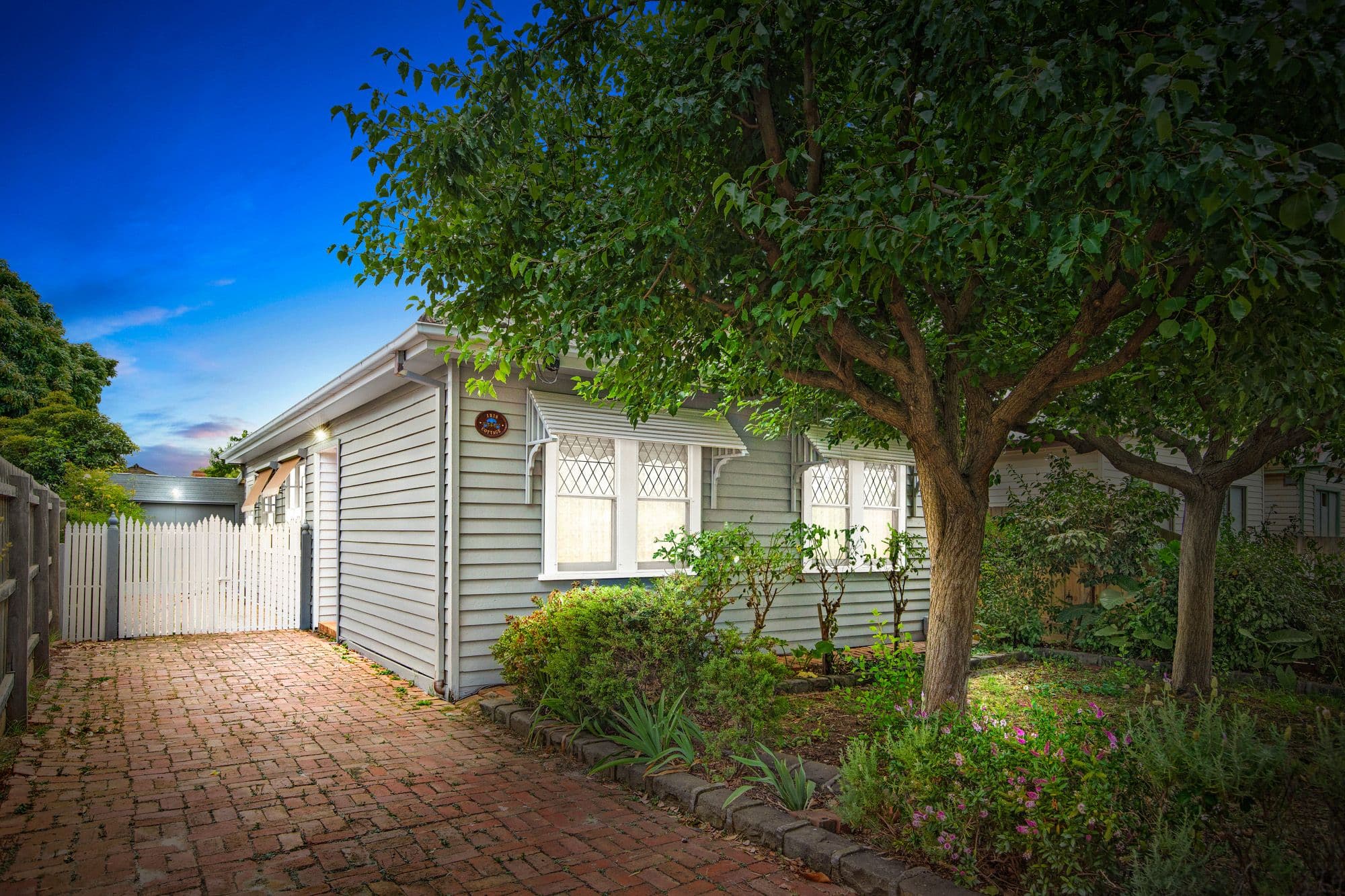 6 Francis Street, Werribee VIC 3030, Werribee - Image 1