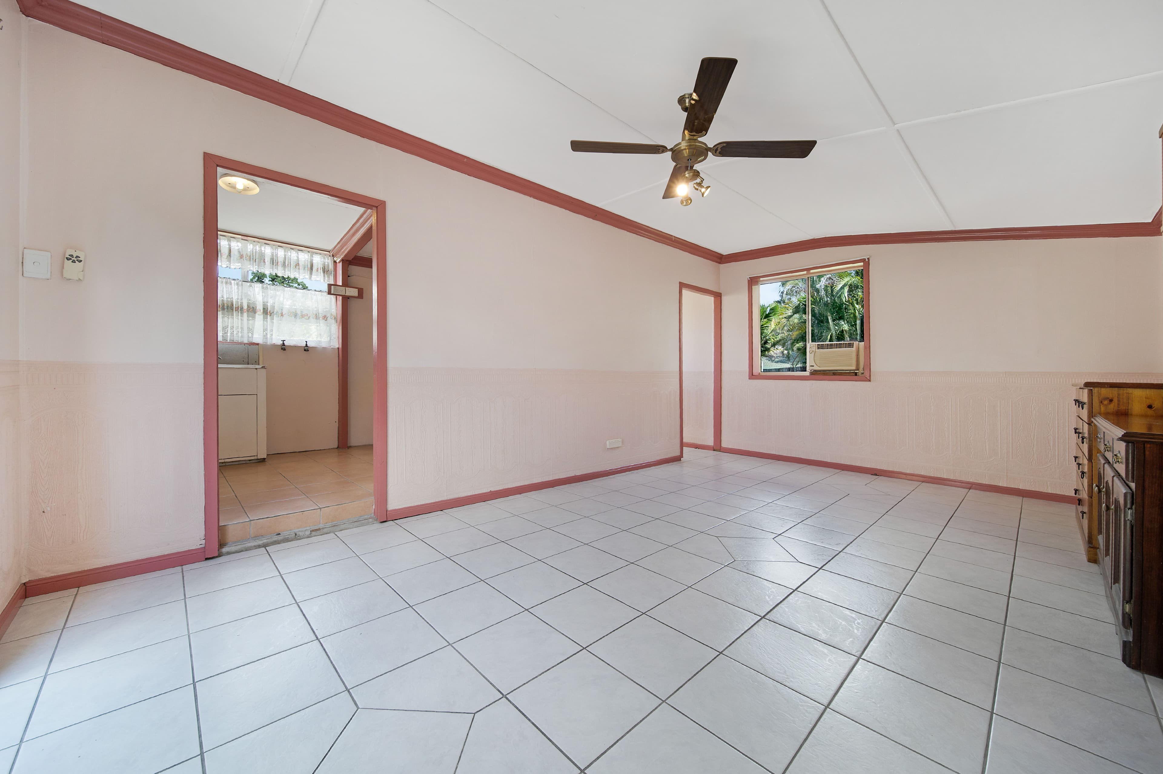 21 Peppermint Street, Crestmead QLD 4132, Crestmead - Thumbnail 6