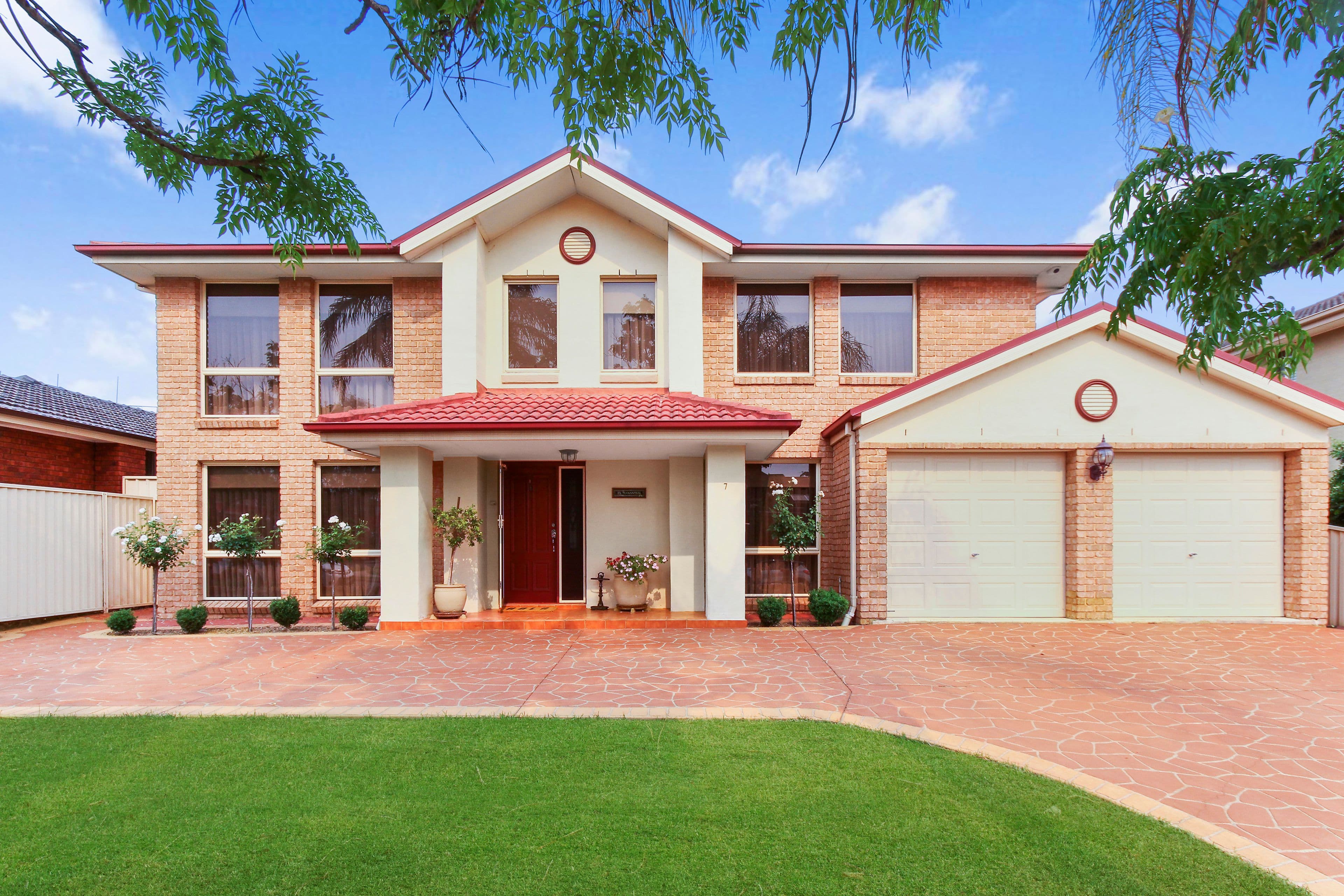 7 Holbrook Street, Bossley Park - Image 1