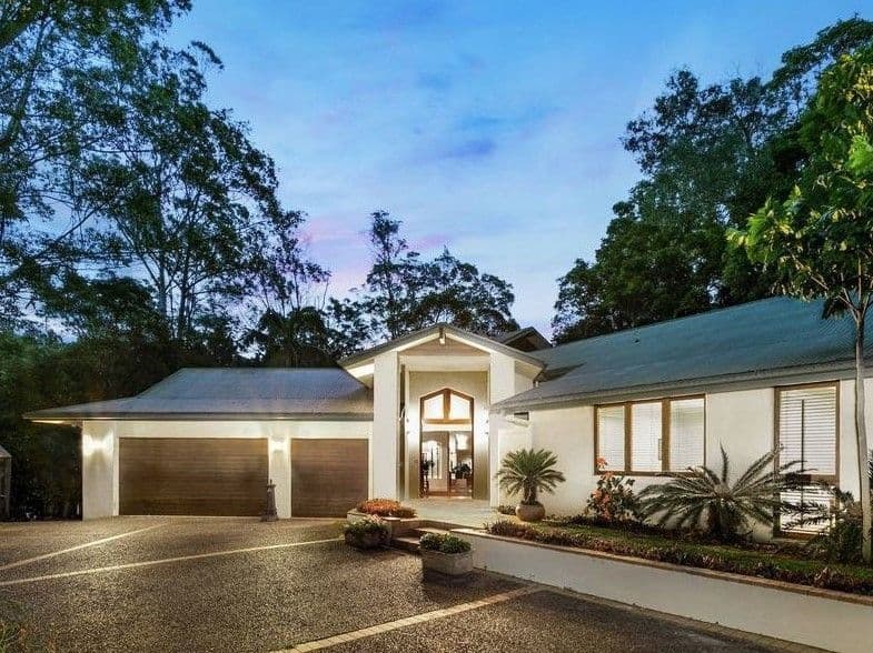 810 Currumbin Creek Road, Currumbin Valley QLD 4223, Currumbin Valley - Thumbnail 2