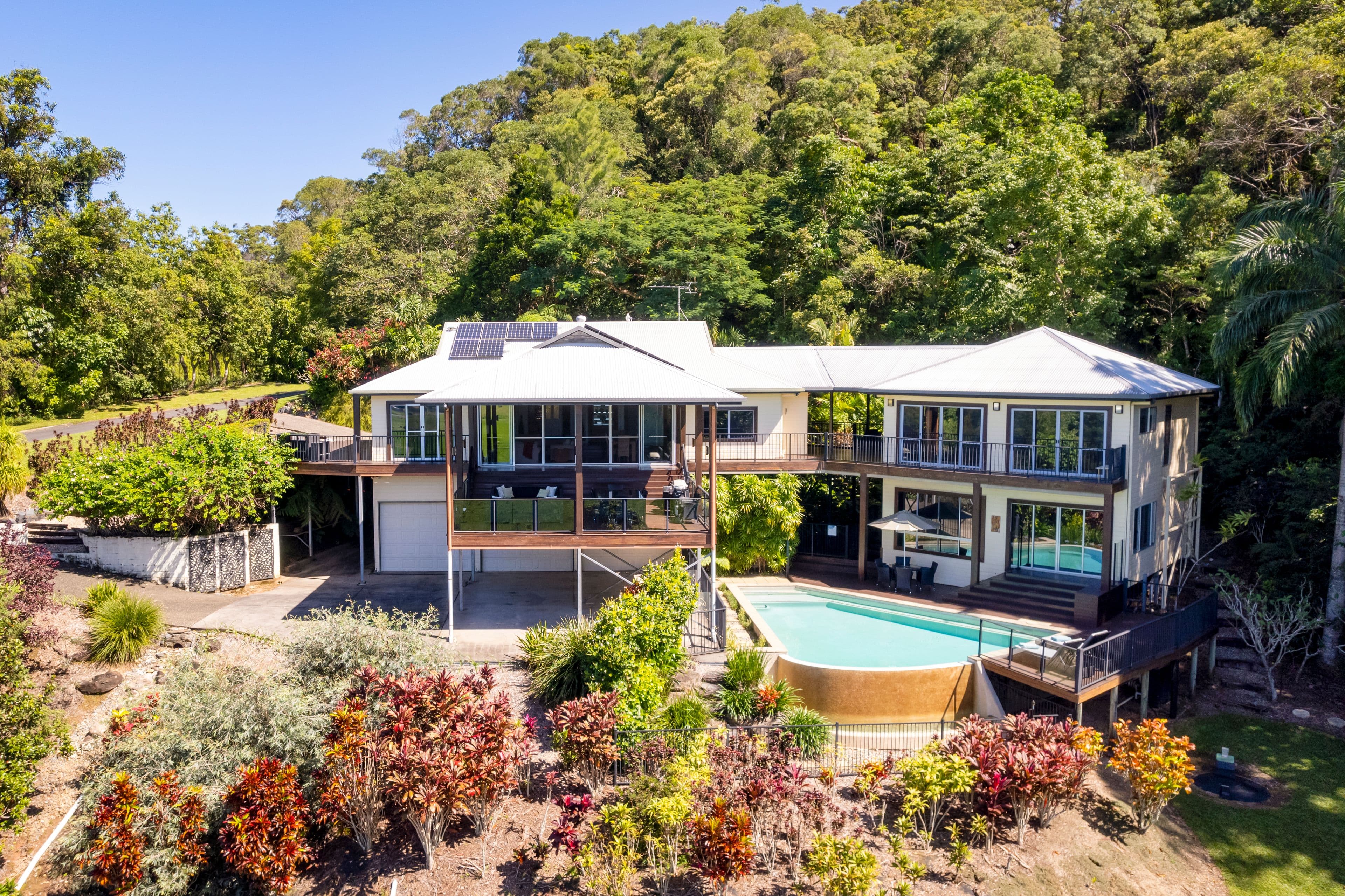 2 Seaview Court (via Port Douglas), Rocky Point QLD 4873, Rocky Point - Thumbnail 3