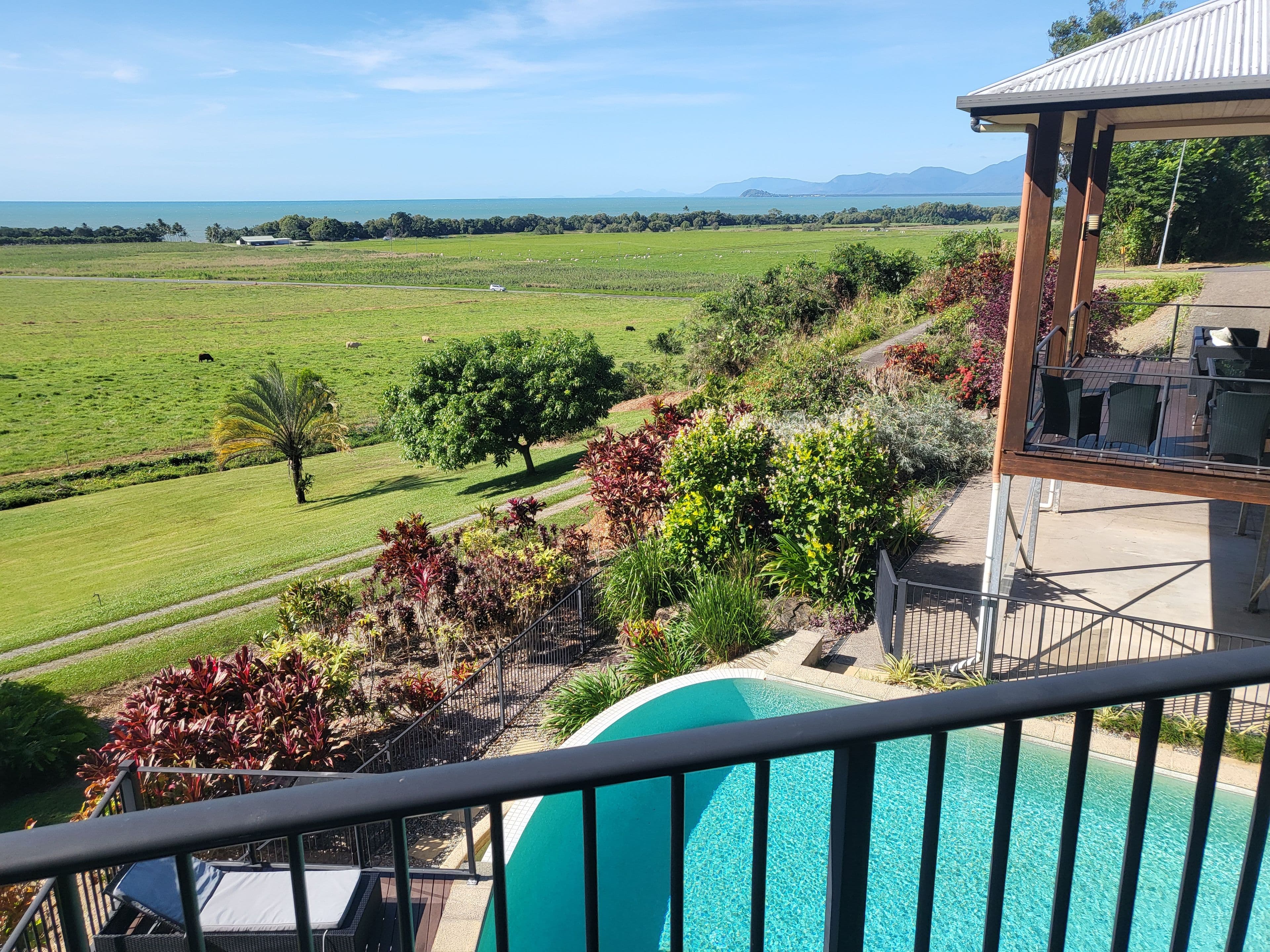 2 Seaview Court (via Port Douglas), Rocky Point QLD 4873, Rocky Point - Thumbnail 7