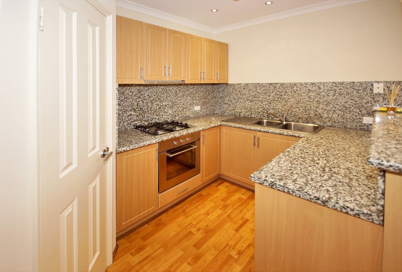 53a Finchley Crescent, BALGA WA 6061, Balga - Thumbnail 4