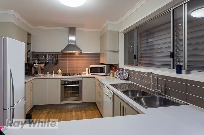 3 Broadwater Terrace, Redland Bay QLD 4165, Redland Bay - Thumbnail 3