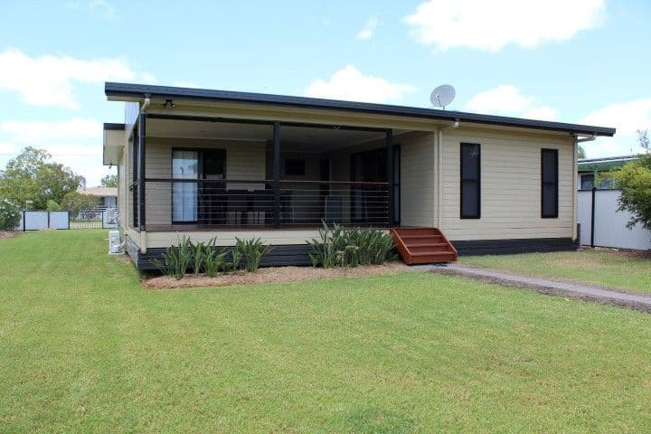 1 Elmer Street, Roma QLD 4455, Roma - Thumbnail 2