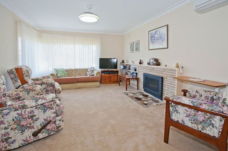 2 Berry Court, HIGHTON VIC 3216, Highton - Thumbnail 2