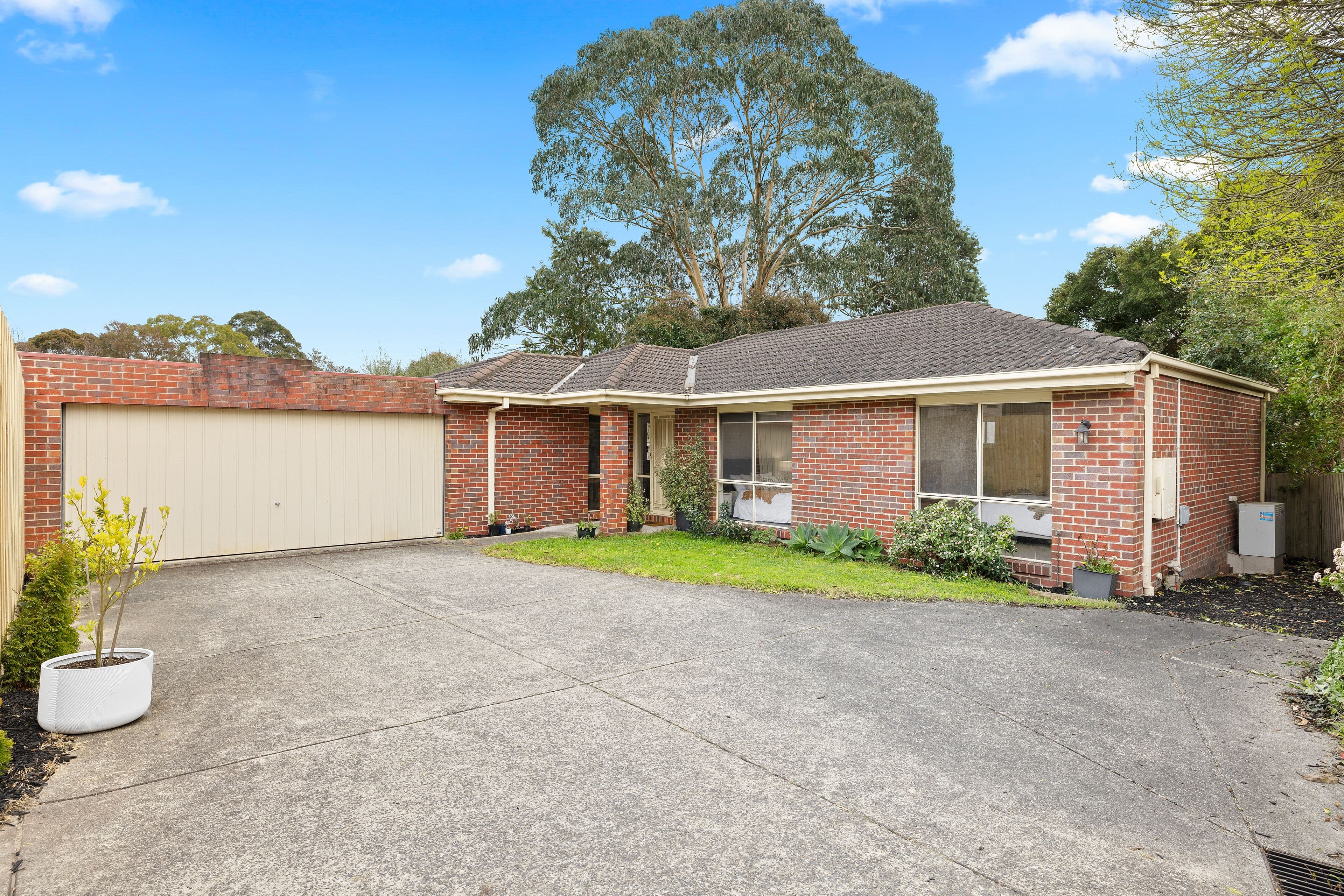 18 Westham Crescent, Bayswater VIC 3153, Bayswater - Image 1