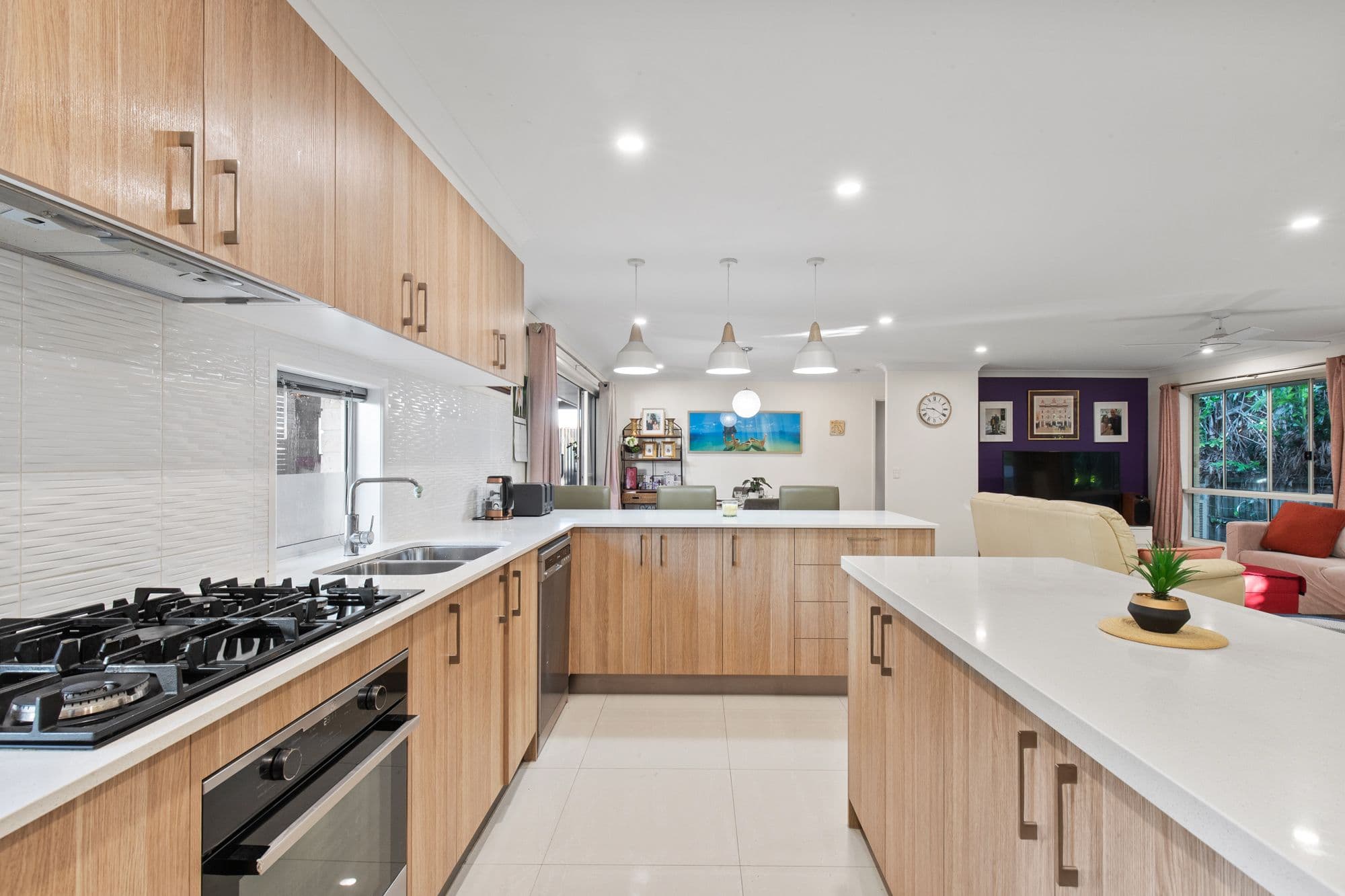 13 Mandin Street, Kippa-Ring QLD 4021, Kippa-Ring - Thumbnail 2