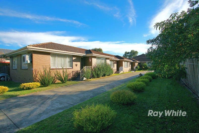 4 Stuart Street, NOBLE PARK VIC 3174, Noble Park - Image 1