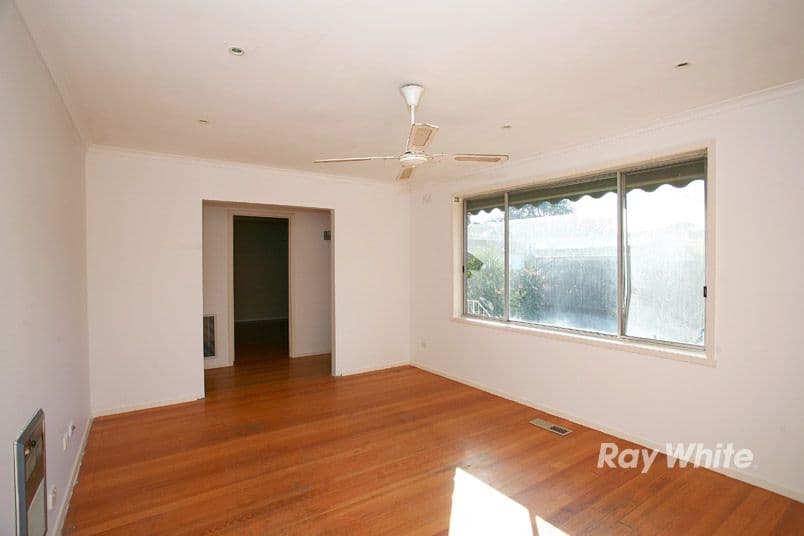 4 Stuart Street, NOBLE PARK VIC 3174, Noble Park - Thumbnail 5
