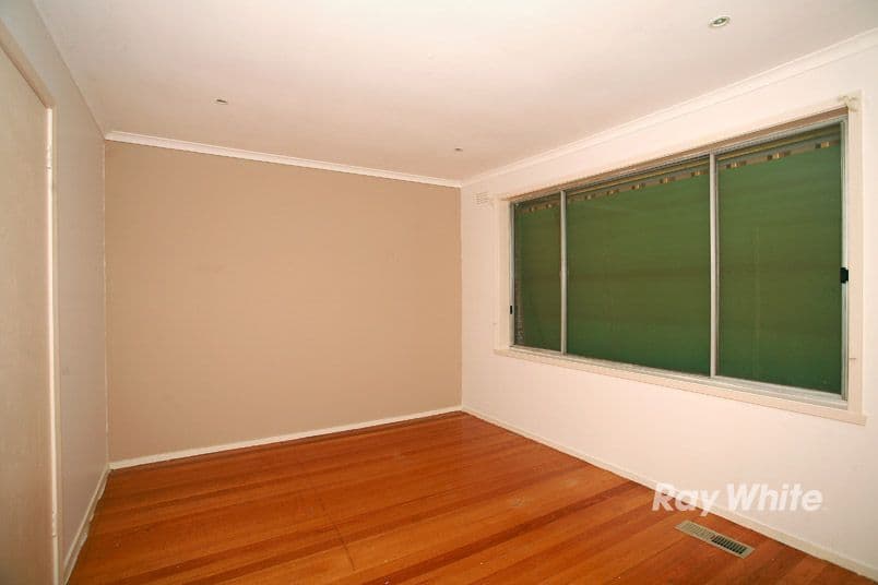 4 Stuart Street, NOBLE PARK VIC 3174, Noble Park - Thumbnail 7