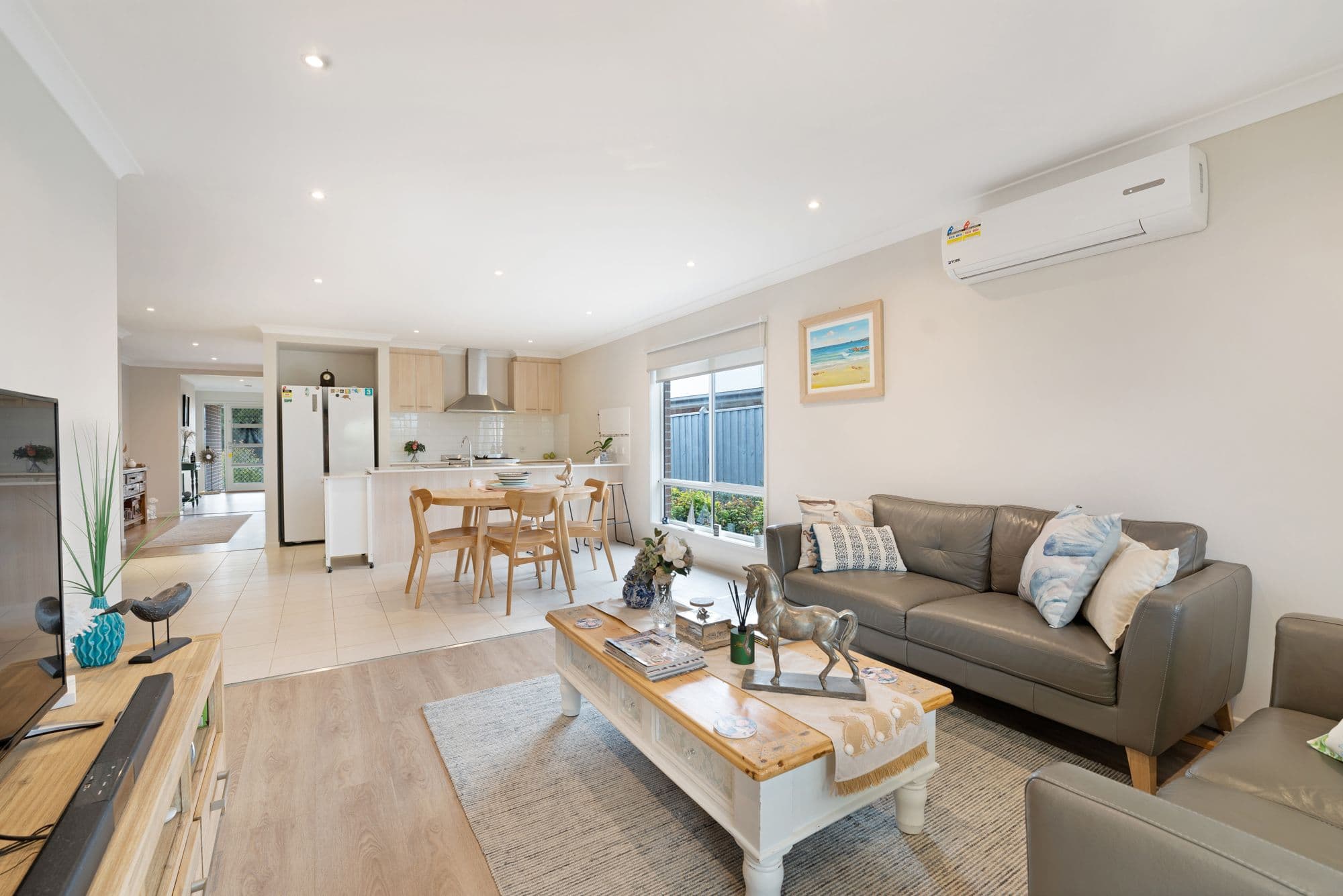 4 Mitre Court, Cowes VIC 3922, Cowes - Thumbnail 2