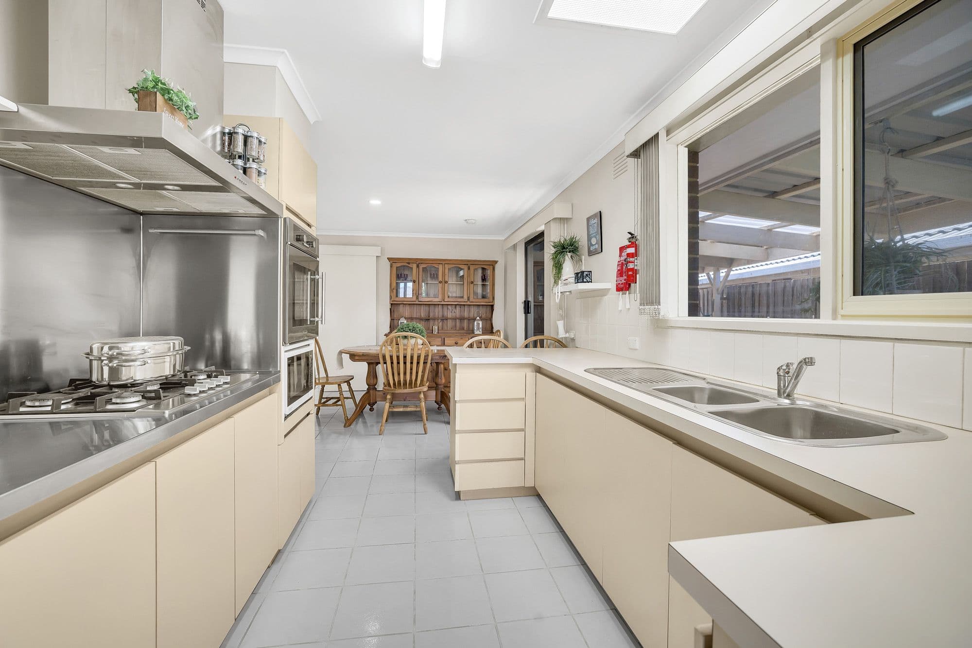 2 Magnolia Court, Werribee VIC 3030, Werribee - Thumbnail 7