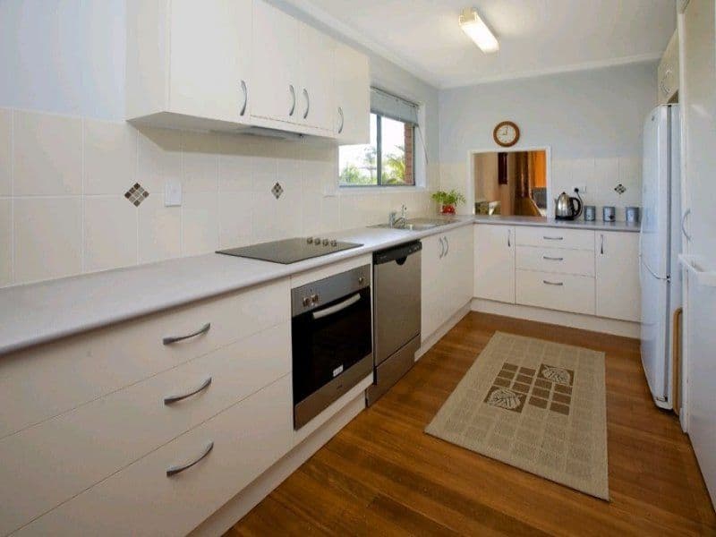 46 Dandenong Road, JAMBOREE HEIGHTS QLD 4074, Jamboree Heights - Thumbnail 4