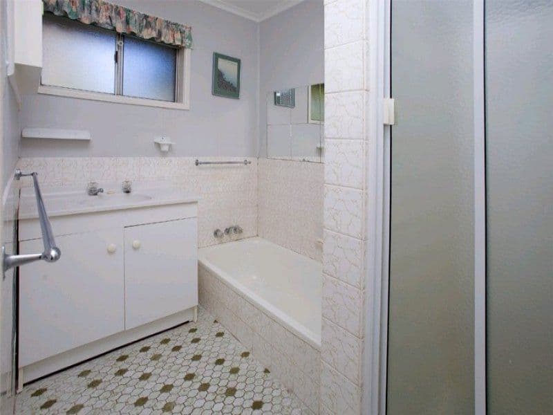 46 Dandenong Road, JAMBOREE HEIGHTS QLD 4074, Jamboree Heights - Thumbnail 8