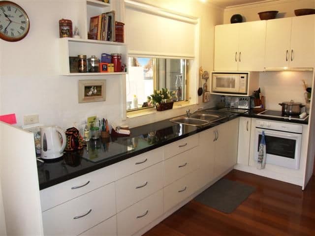 73 Walton Street, COWES VIC 3922, Cowes - Thumbnail 3