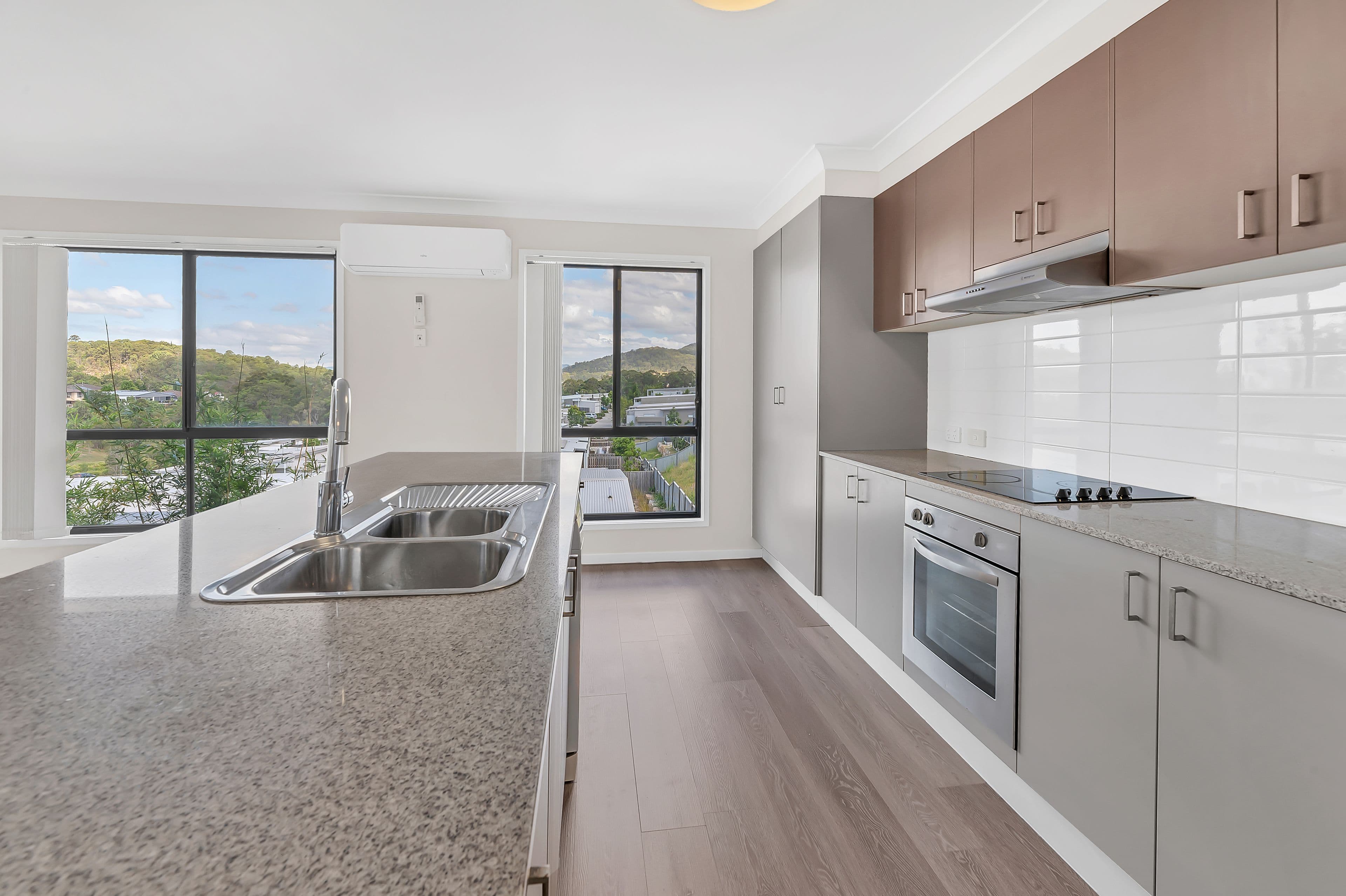 5 Anissa Place, Upper Coomera QLD 4209, Upper Coomera - Thumbnail 3