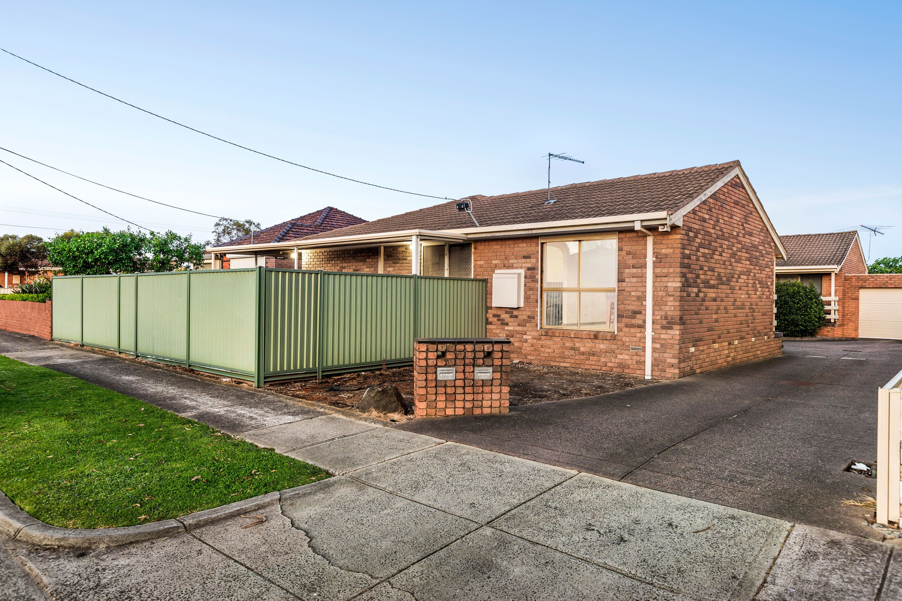10 Minona Street, Fawkner VIC 3060, Fawkner - Thumbnail 2