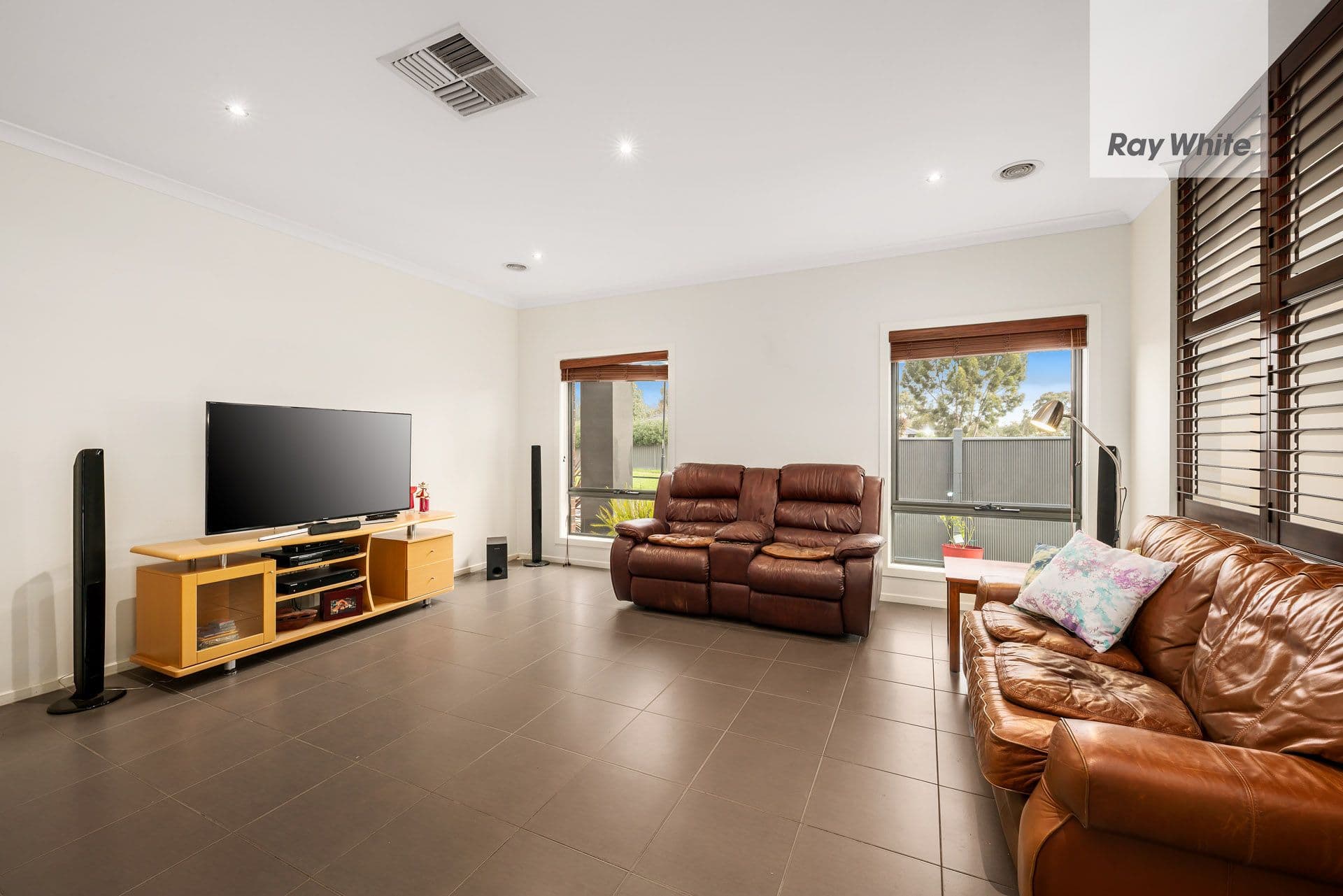 18 Elmore Way, Mernda VIC 3754, Mernda - Thumbnail 4