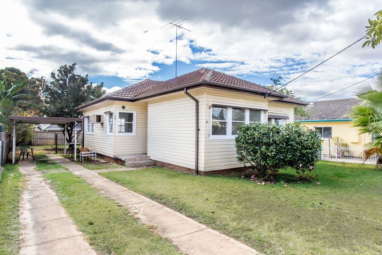 25 Edmondson Avenue, St Marys - Thumbnail 2